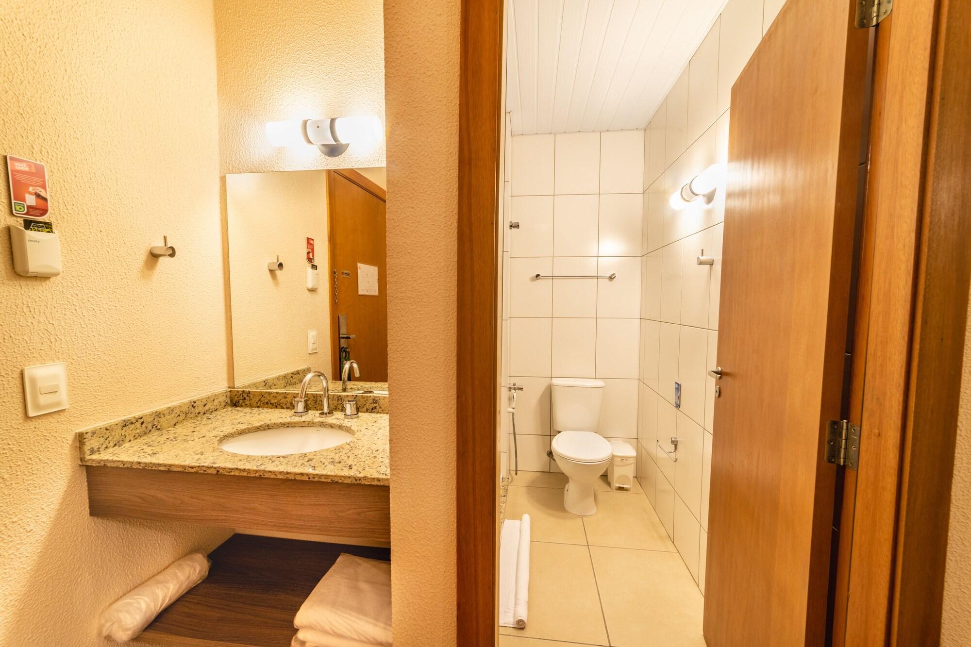 Hotel 10 Joinville Dış mekan fotoğraf