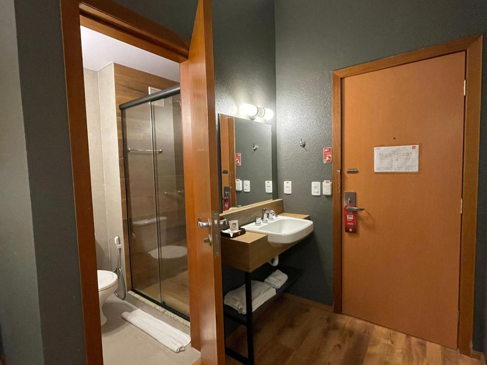 Hotel 10 Joinville Dış mekan fotoğraf